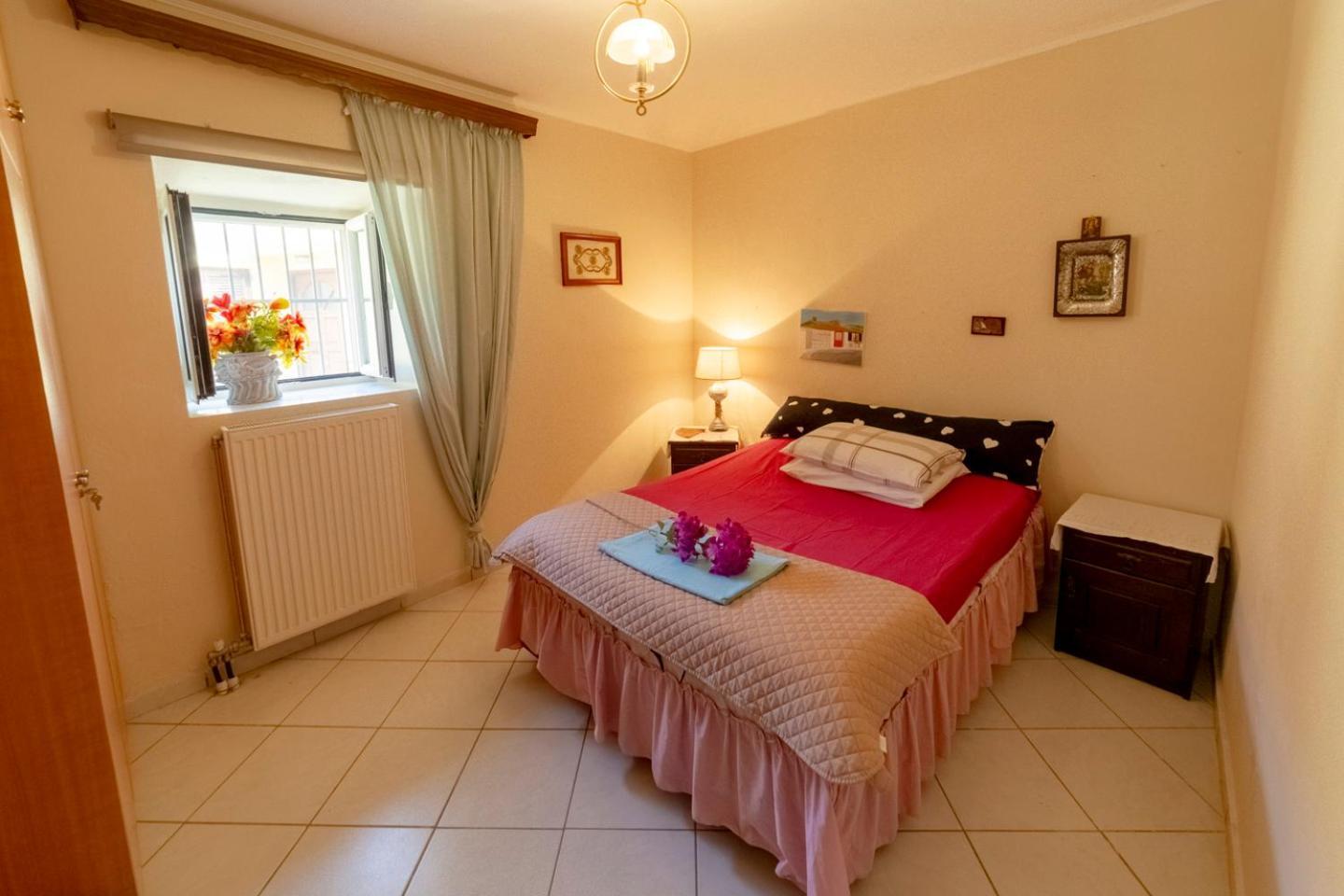 Krasa 2bedroom apartment Ágios Matthaíos Buitenkant foto